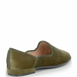 Chelsea & Violet Sales -Chelsea & Violet Sales unnamed file 1063