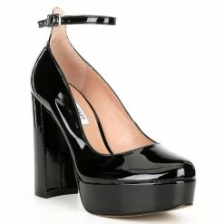 Promo 🎁 Chelsea & Violet Mia Patent Ankle Strap Platform Pumps Black 🎉